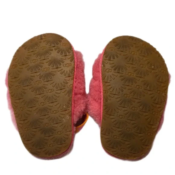 UGG Baby “Fluff Yeah” Sling Back Slide Slippers Size 3-4  Age 1 to 3 - Picture 4 of 6